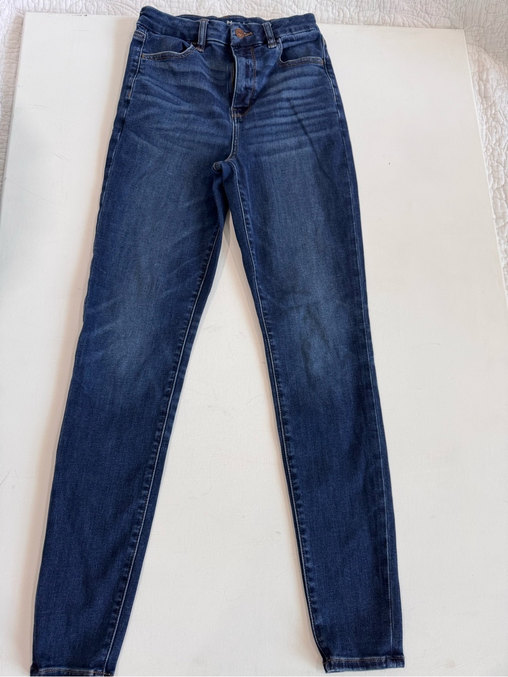 American Eagle Outfitters Dark Blue Skinny Jeans